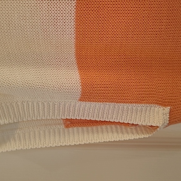 Susan Van Heusen two-tone vest - Picture 10 of 11